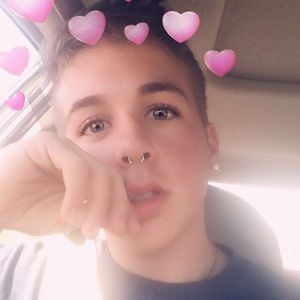 Meet your Posher, Carson